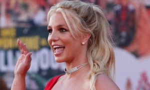 Britney Spears explica sus bailes en redes